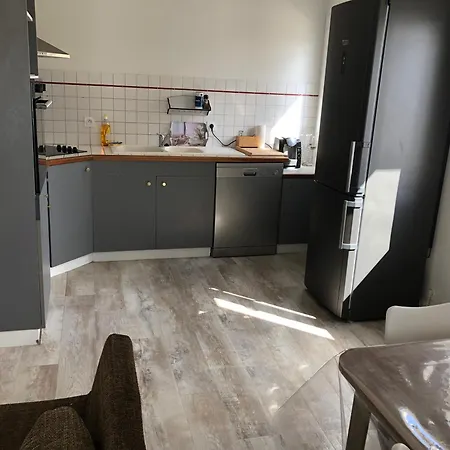 Appartement Cosy Et Lumineux Caussens Exterior photo